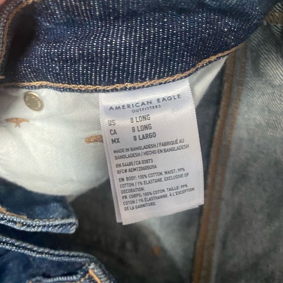 American Eagle Mom Jeans - Picture 2 of 2